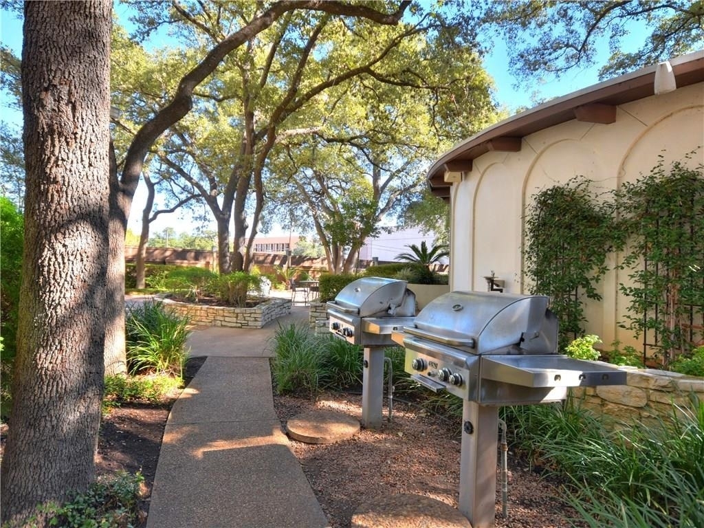 1801 Lavaca St - Photo 19