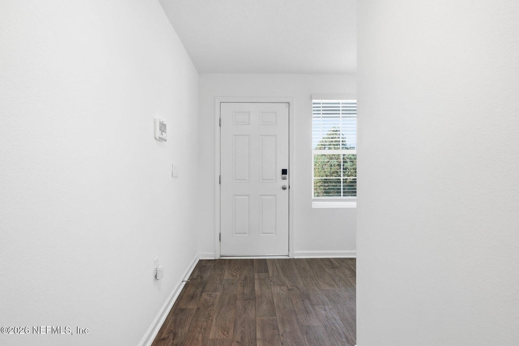 12069 Green Thicket Lane - Photo 11