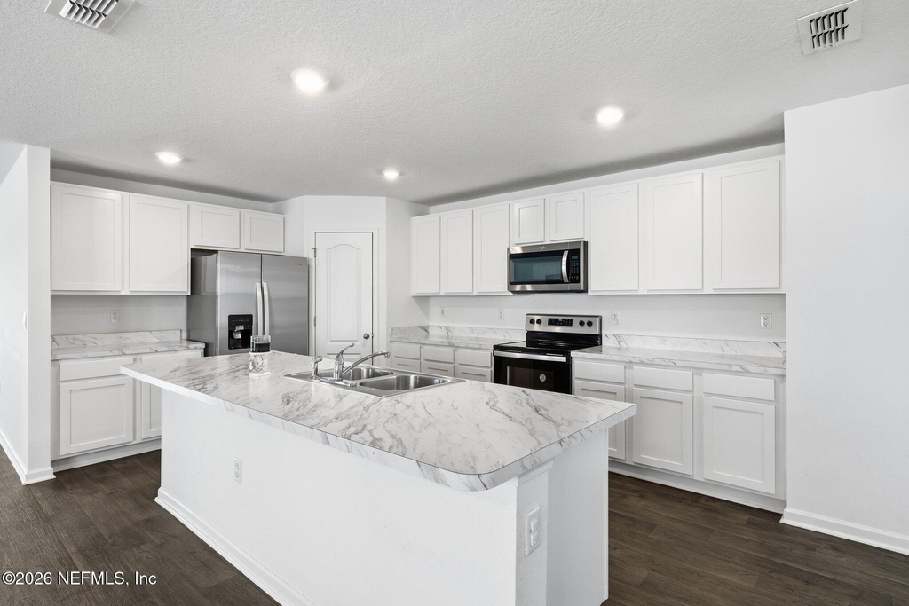 12069 Green Thicket Lane - Photo 1