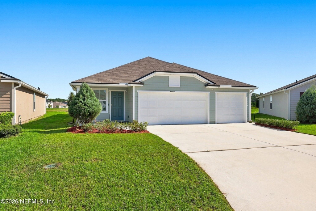 12069 Green Thicket Lane - Photo 0