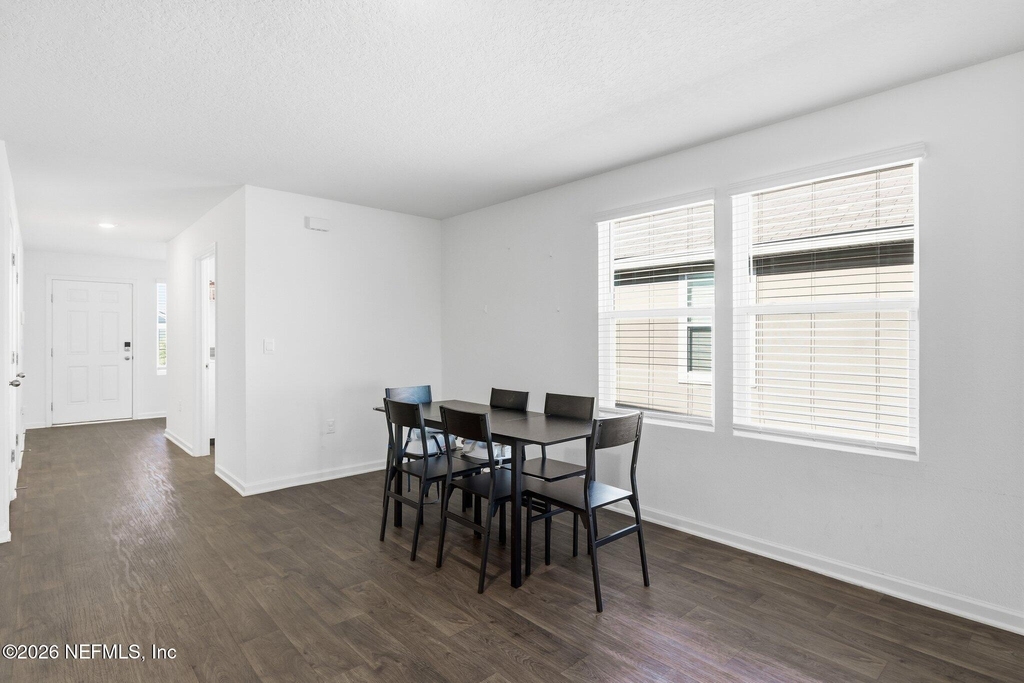 12069 Green Thicket Lane - Photo 14