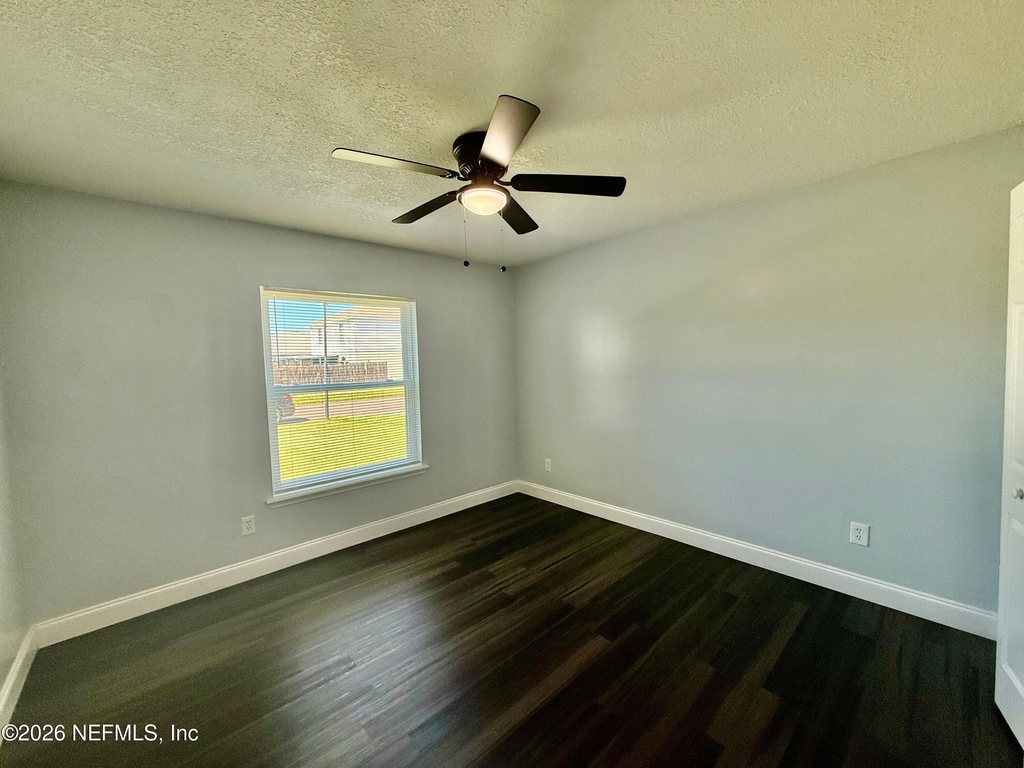 6841 Ridgeview Avenue - Photo 10