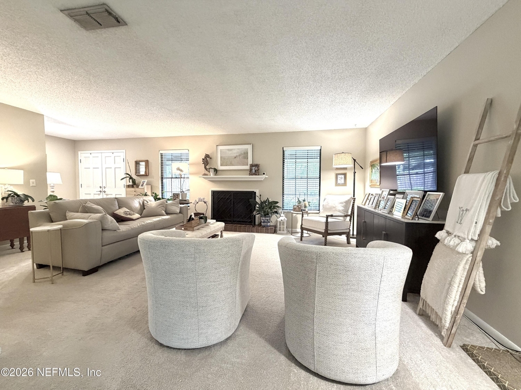 105 Nina Court - Photo 11