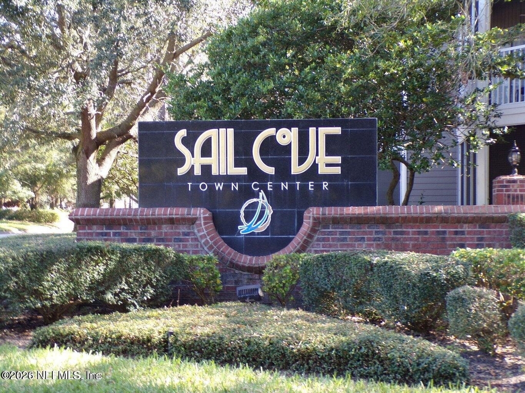 10000 Gate Pkwy N - Photo 0
