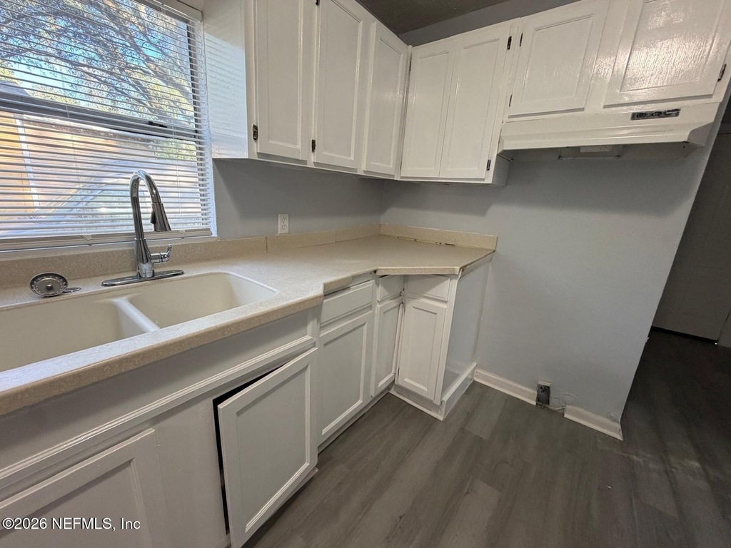 1994 W 23rd Street - Photo 18