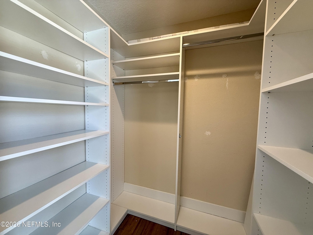 1500 Calming Water Drive - Photo 17