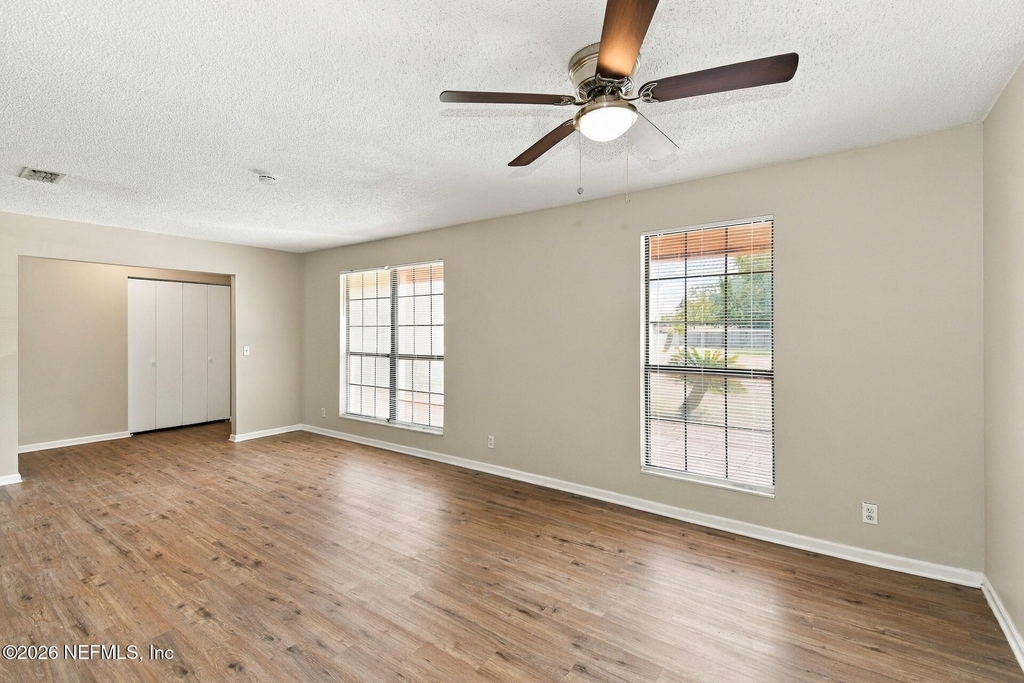 6010 Hillman Drive - Photo 7
