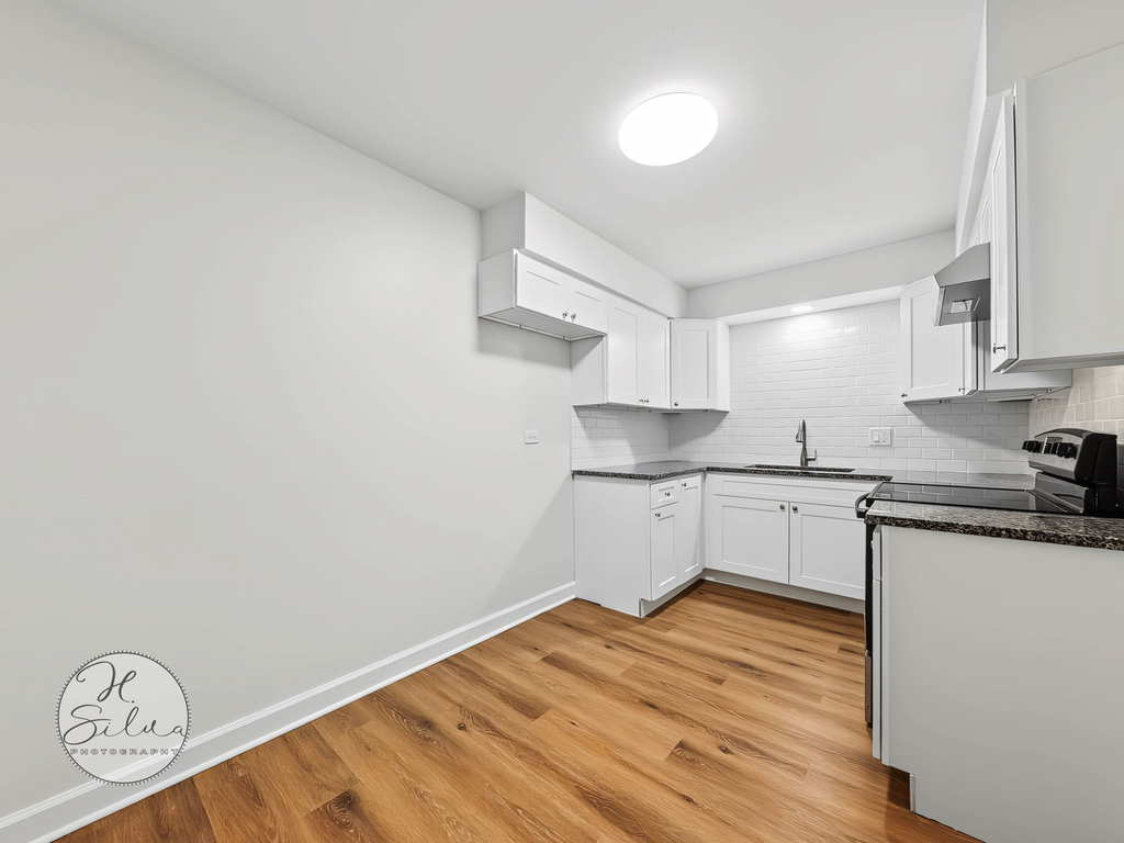15 Arrowhead Drive - Photo 4