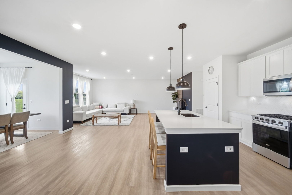 24618 W Alexis Lane - Photo 13