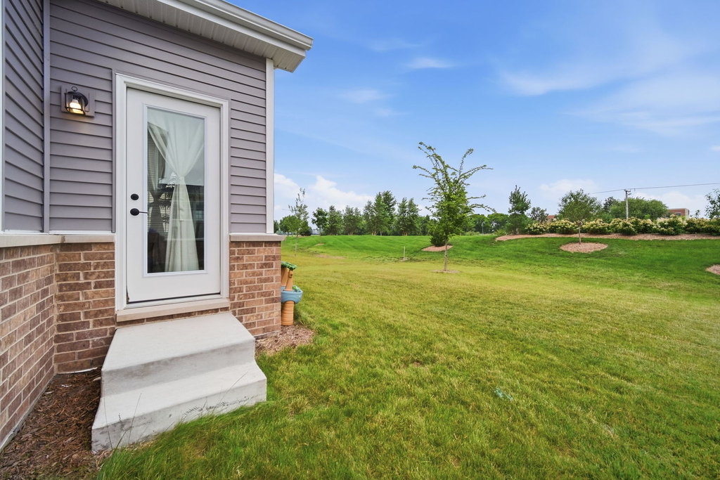 24618 W Alexis Lane - Photo 34