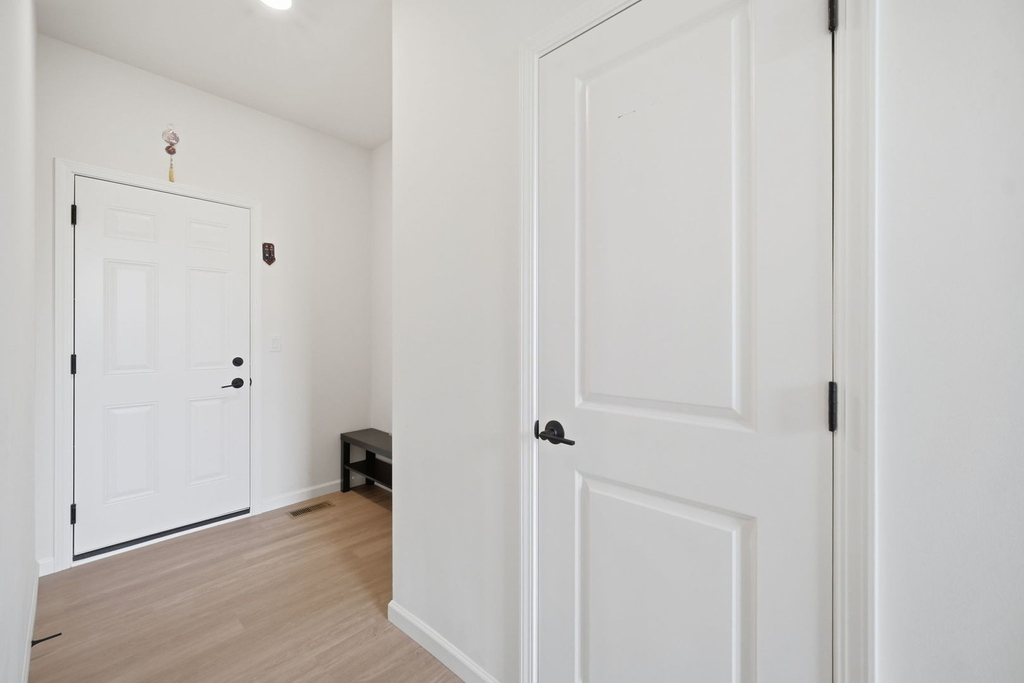 24618 W Alexis Lane - Photo 18