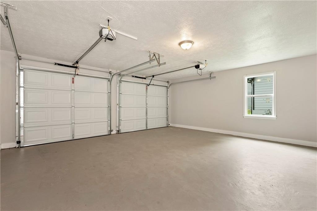 649 Oakland Way - Photo 35