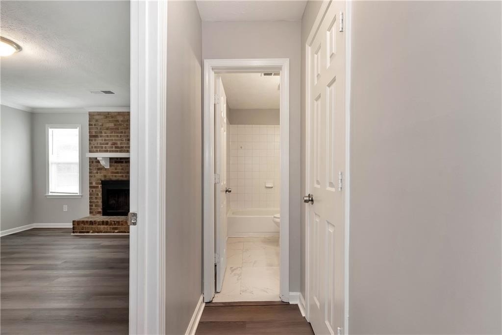 649 Oakland Way - Photo 25