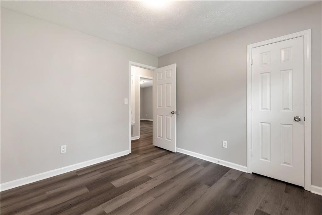 649 Oakland Way - Photo 29