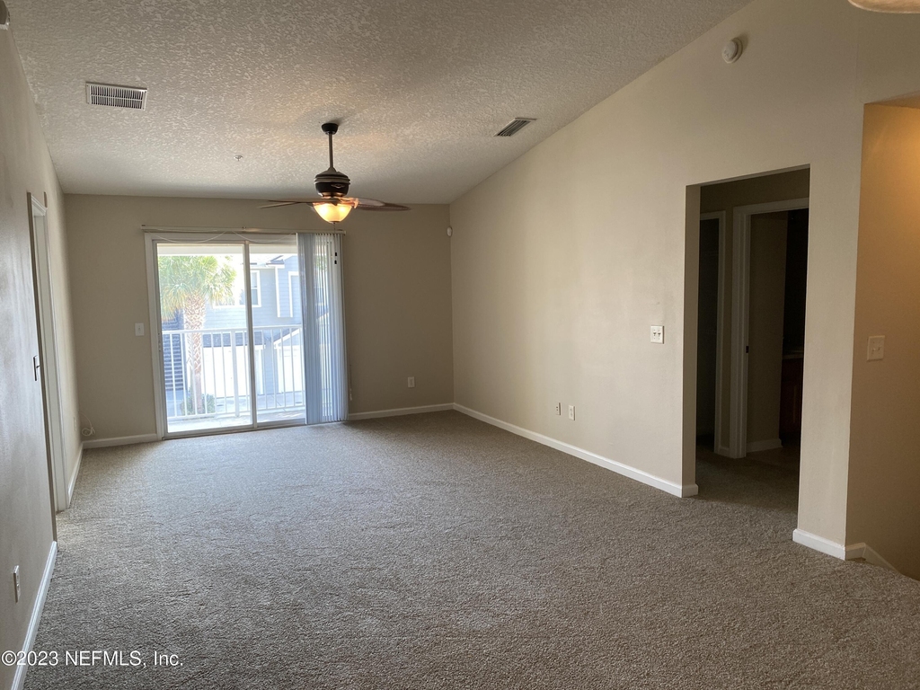 8204 White Falls Boulevard - Photo 14