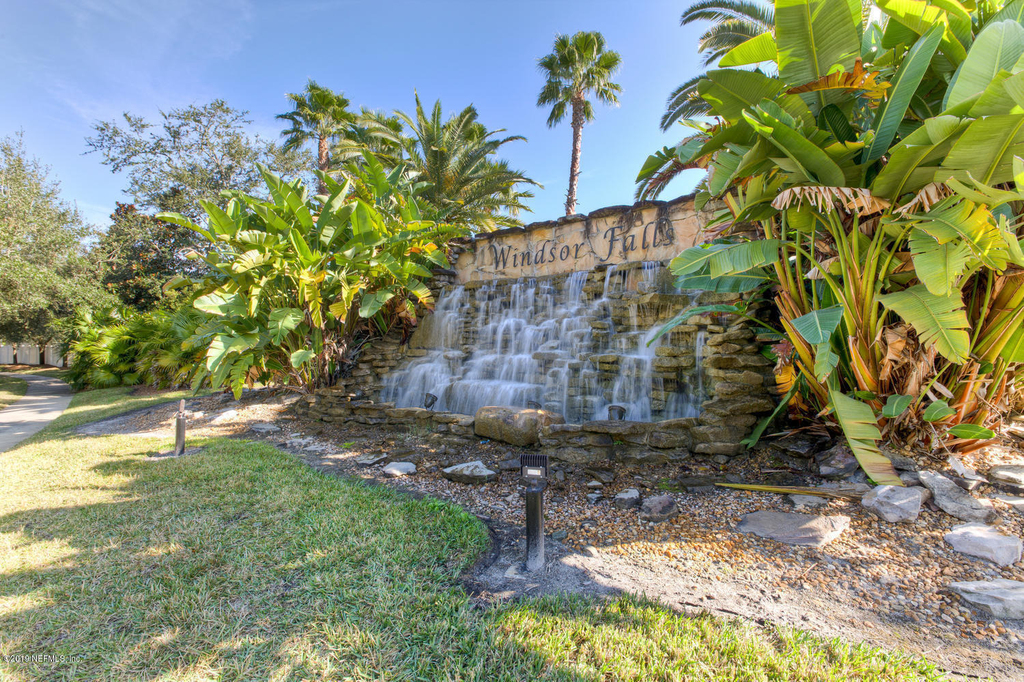 8204 White Falls Boulevard - Photo 1