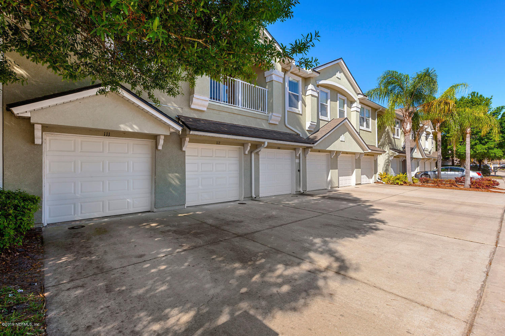 8204 White Falls Boulevard - Photo 2