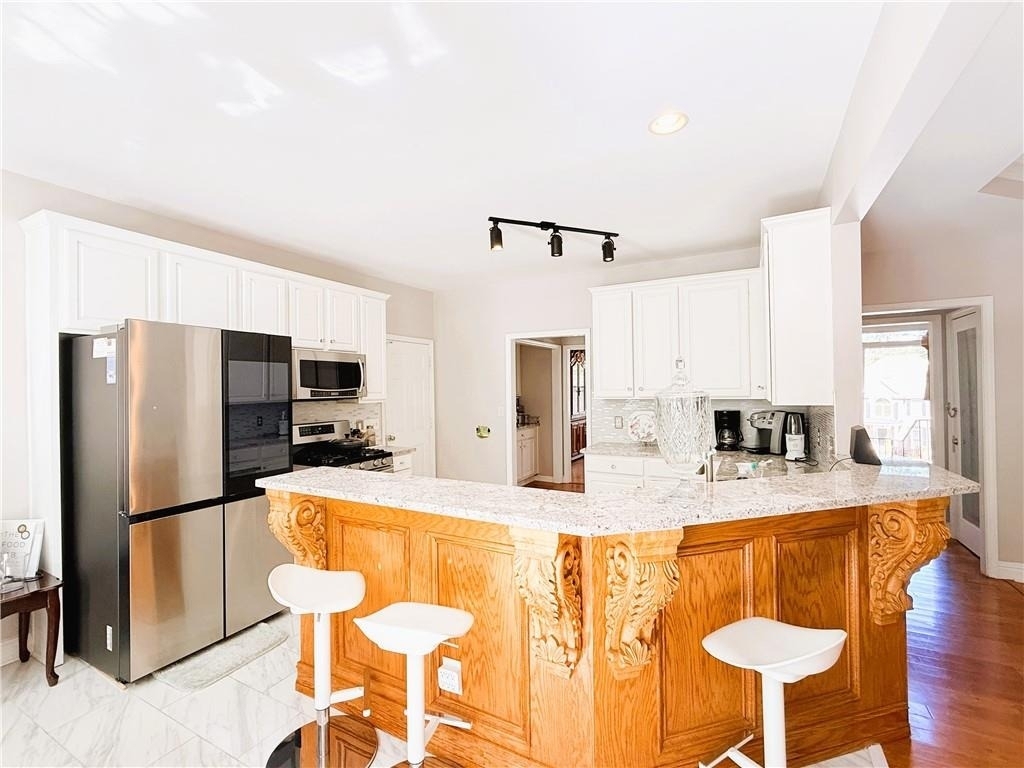2834 Gavin Place - Photo 11