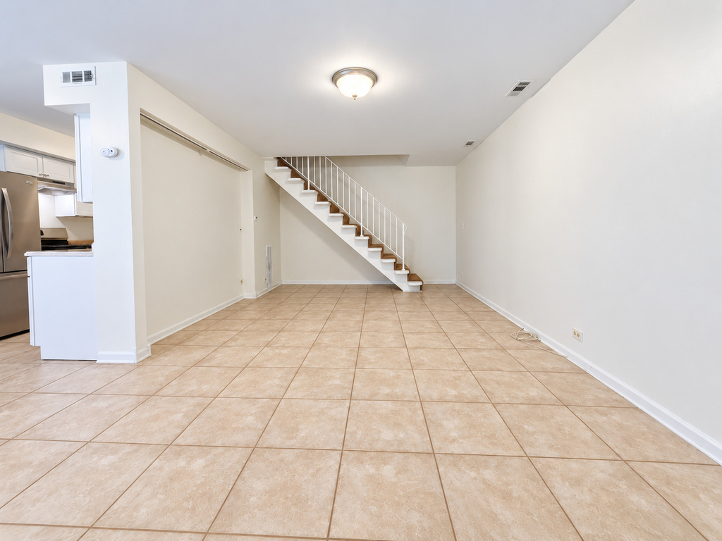 1344 Cove Drive - Photo 2