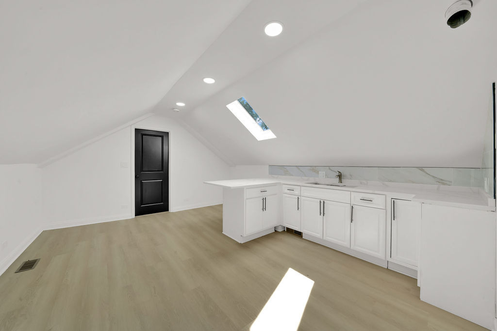 3816 S Honore Street - Photo 10