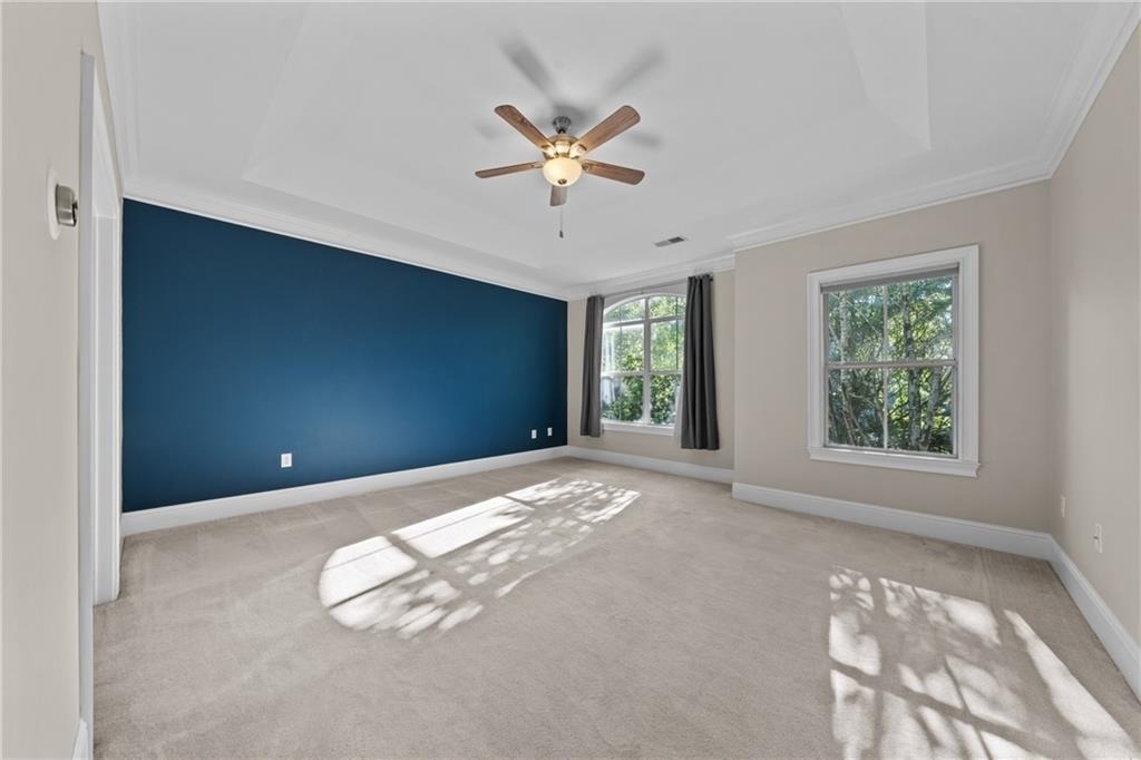5480 Glenridge Park - Photo 15