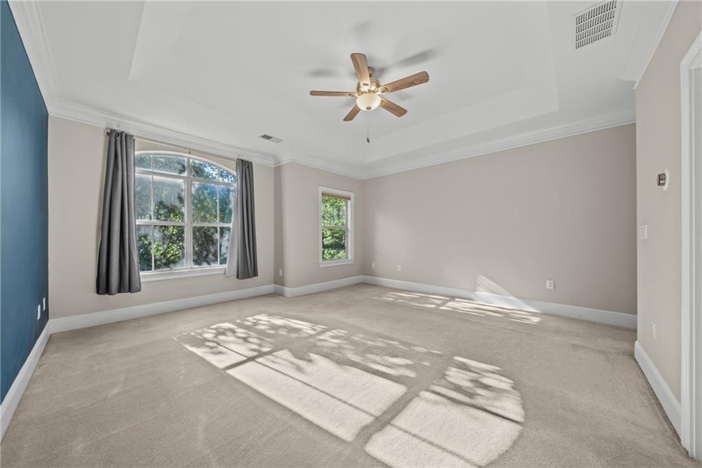 5480 Glenridge Park - Photo 16