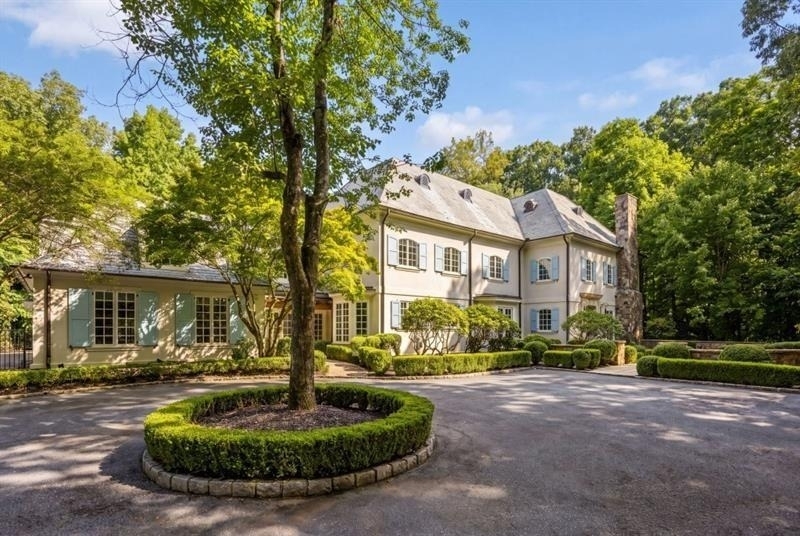 2485 W Wesley Road Nw - Photo 81