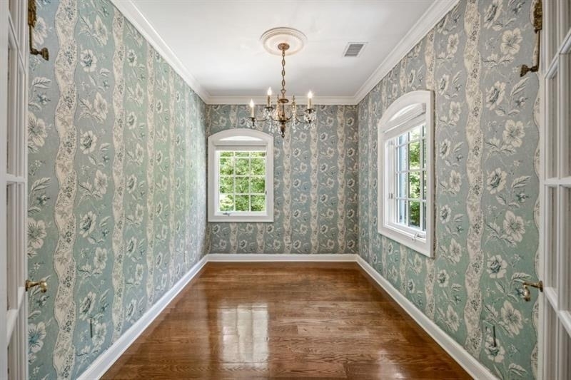 2485 W Wesley Road Nw - Photo 43