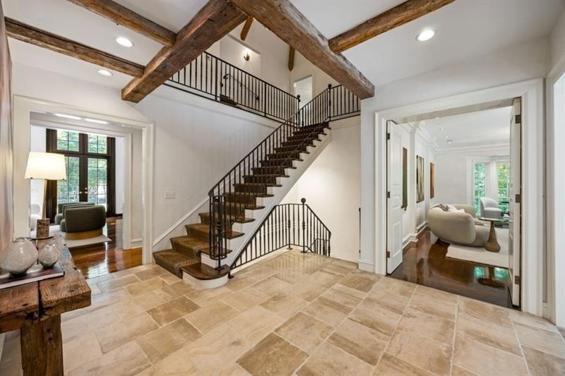 2485 W Wesley Road Nw - Photo 58