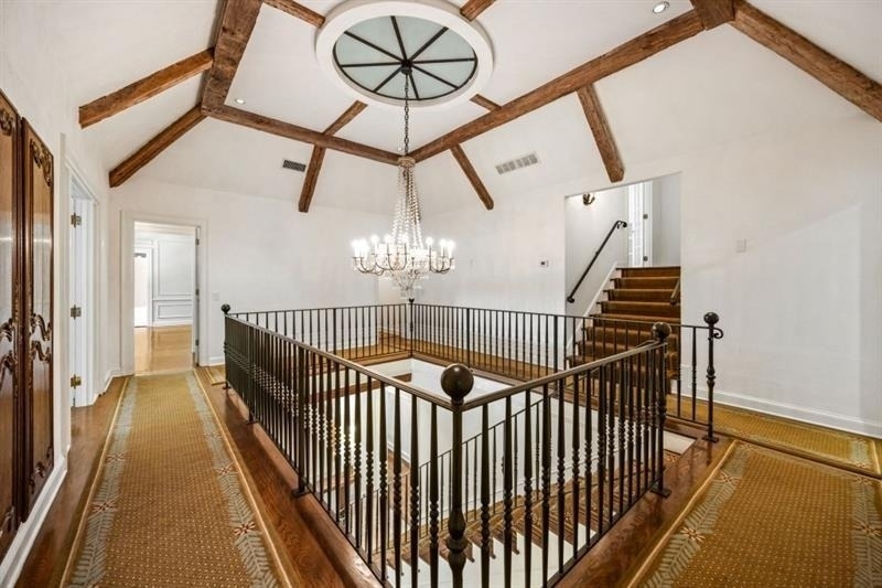 2485 W Wesley Road Nw - Photo 42