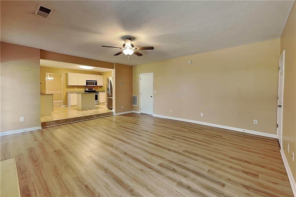35 Bermuda Court - Photo 2