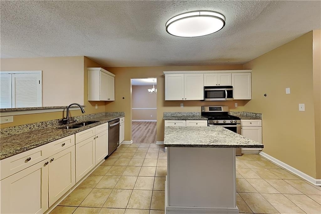 35 Bermuda Court - Photo 4