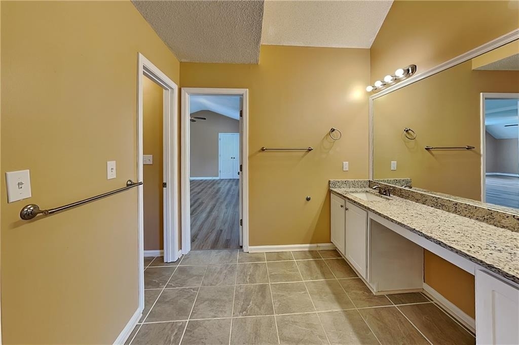 35 Bermuda Court - Photo 12