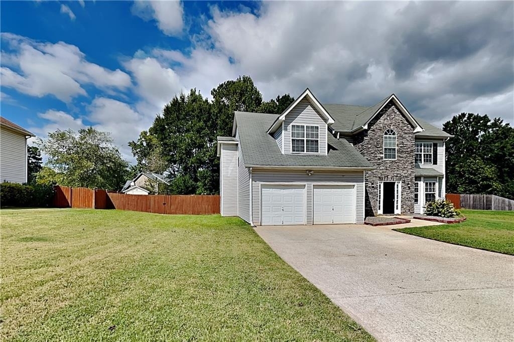 35 Bermuda Court - Photo 0