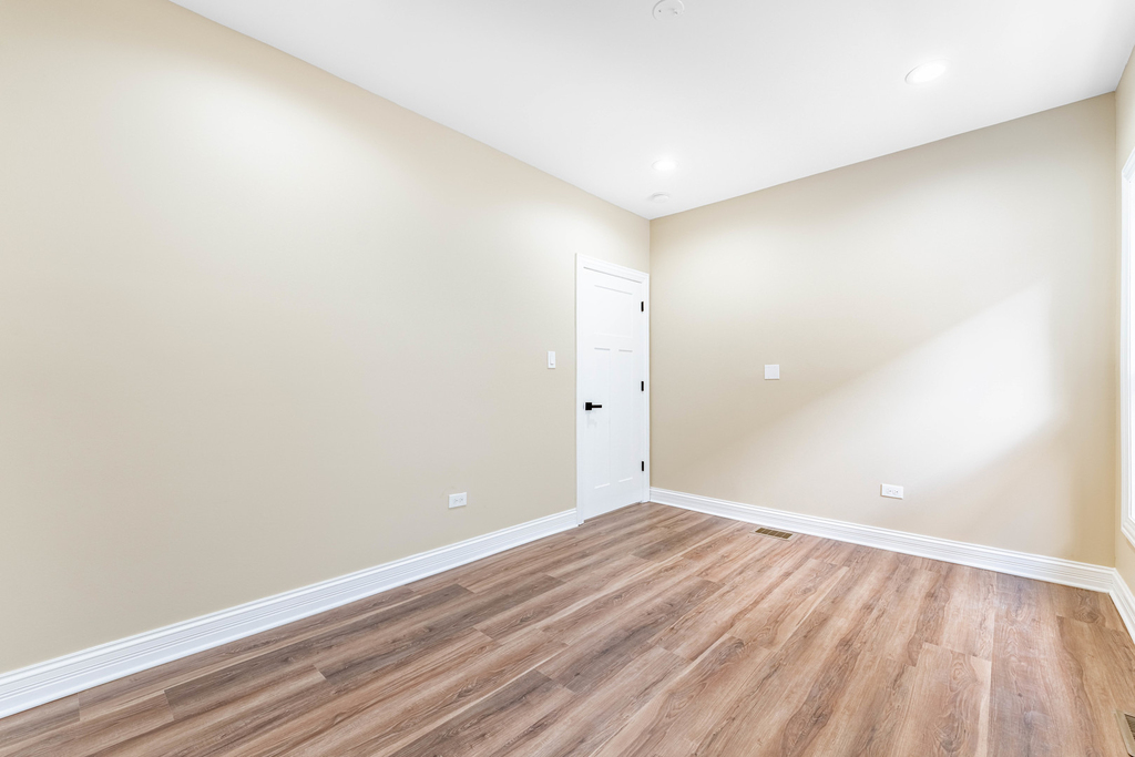 2234 Gunderson Avenue - Photo 7