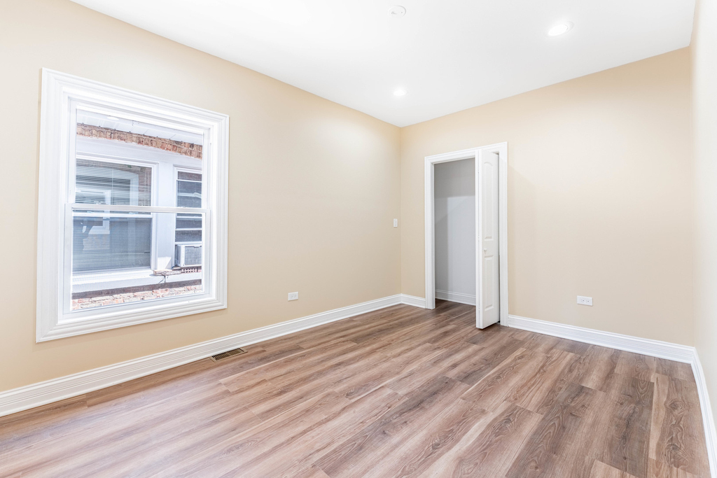 2234 Gunderson Avenue - Photo 6