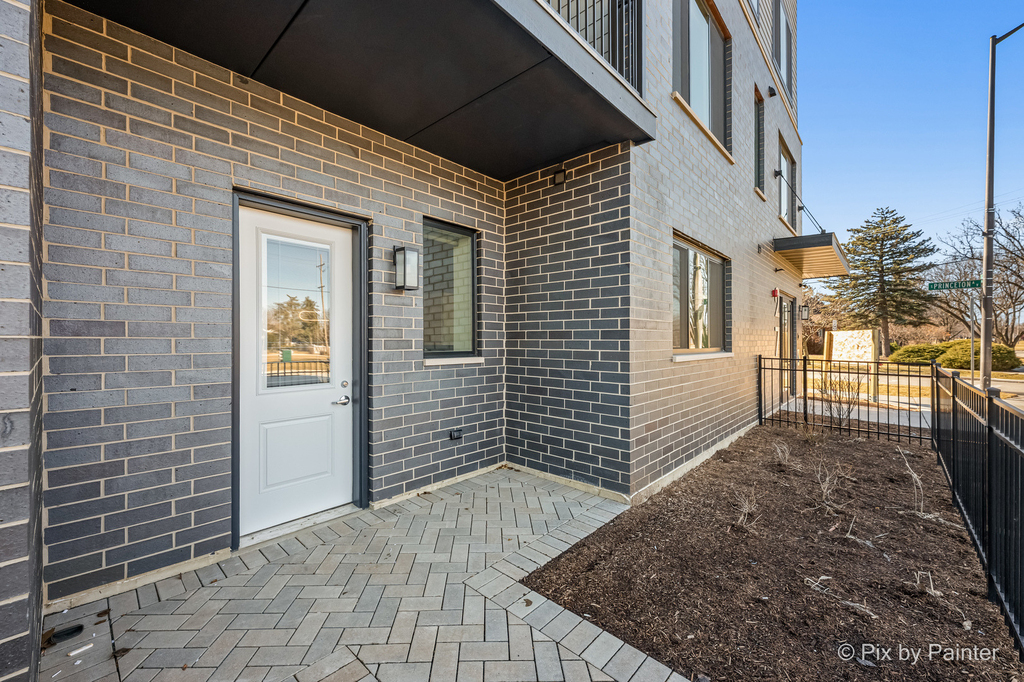 27 W Park Boulevard - Photo 8