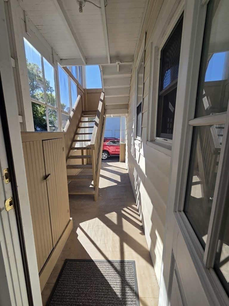 330 W Sycamore Street W - Photo 17