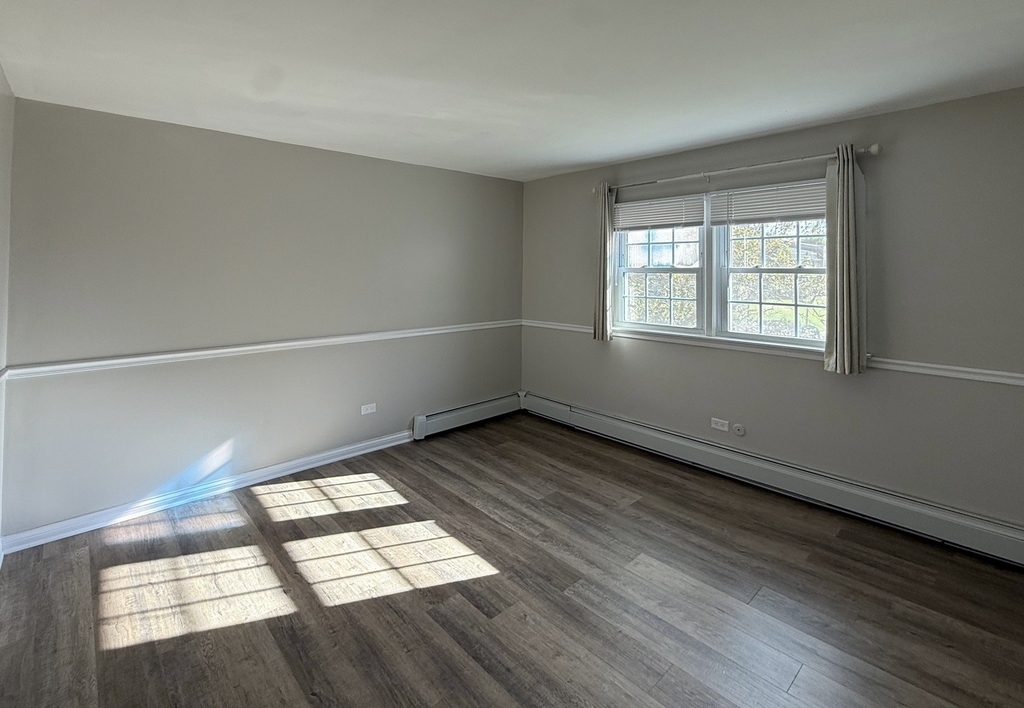 2419 Ogden Avenue - Photo 5