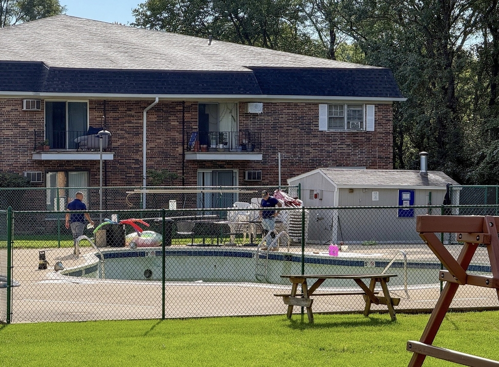 2419 Ogden Avenue - Photo 11