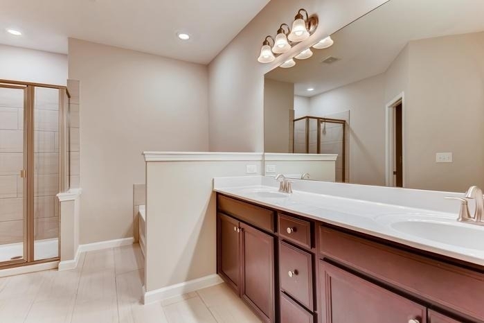 2481 Georgetown Avenue - Photo 17