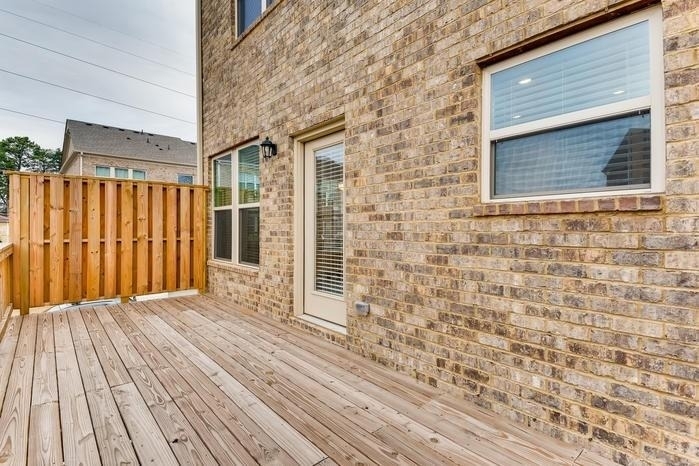 2481 Georgetown Avenue - Photo 24