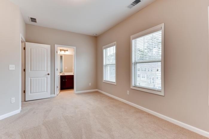 2481 Georgetown Avenue - Photo 16
