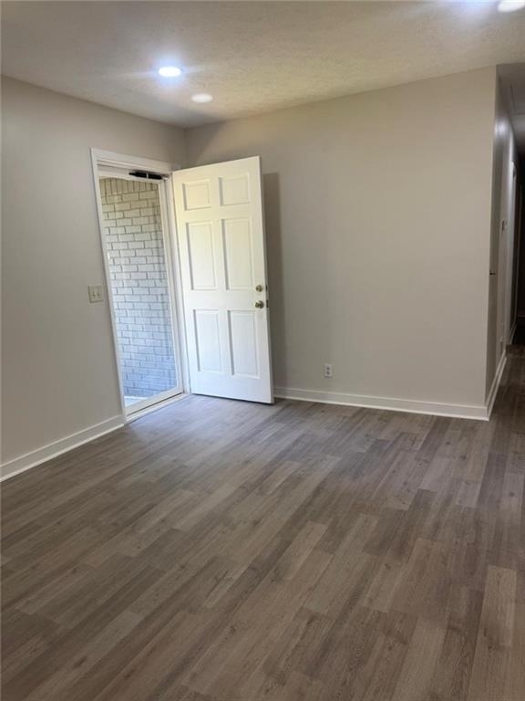 735 Ralph Road Se - Photo 3