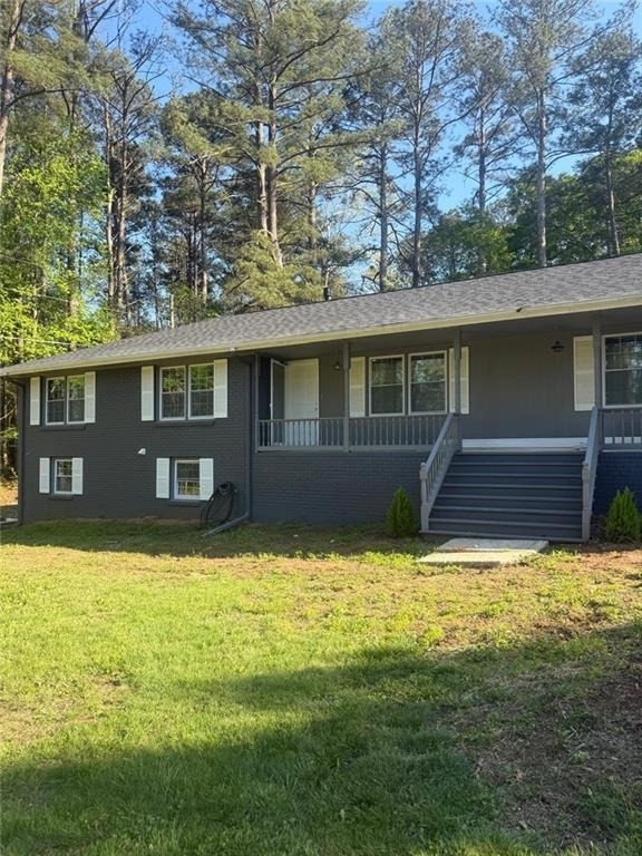 735 Ralph Road Se - Photo 0