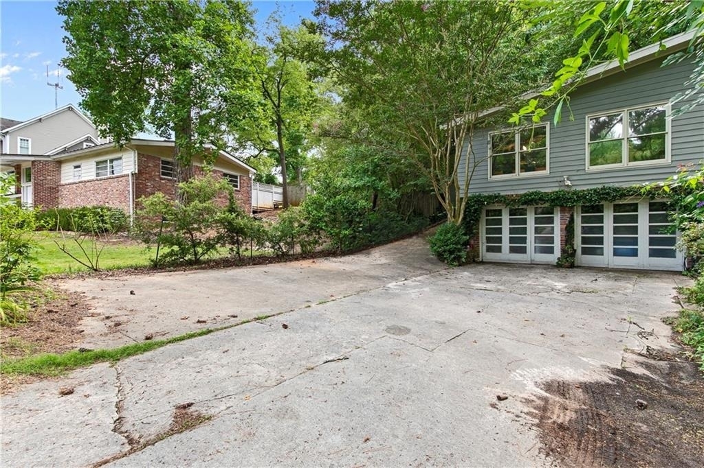 1232 Bernadette Lane Ne - Photo 31