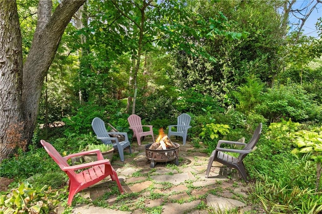 1232 Bernadette Lane Ne - Photo 30