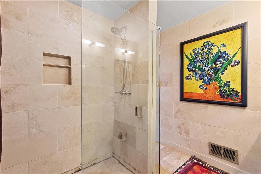 1232 Bernadette Lane Ne - Photo 14
