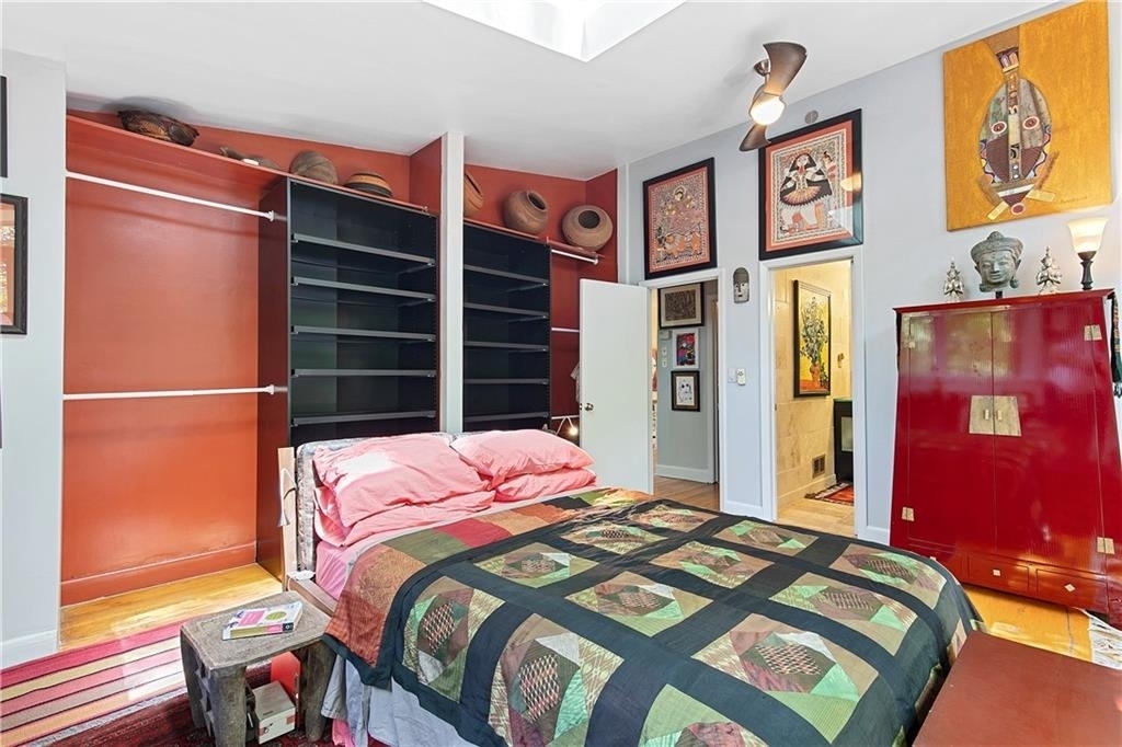 1232 Bernadette Lane Ne - Photo 12