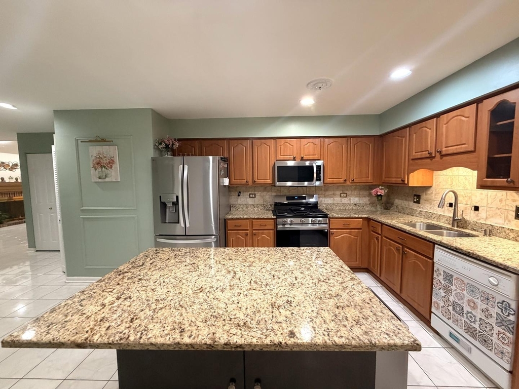 1541 Stevens Drive - Photo 8